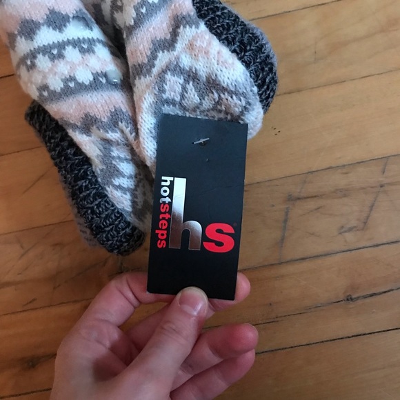 BNWT hot steps fleece-lined slippers - Picture 6 of 6